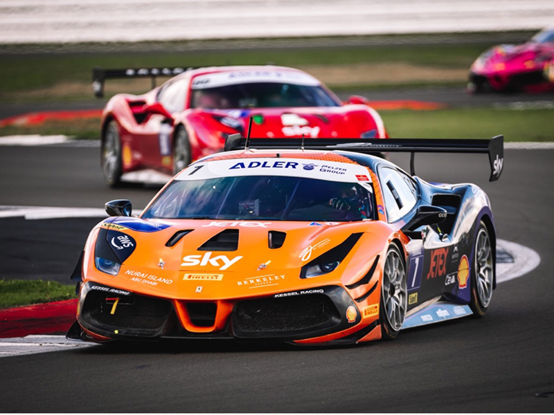 دولة الإمارات تستعد لاستضافة أكبر فعالية من فيراري